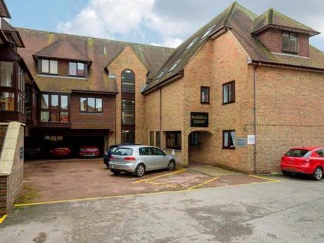 House for sale in Littlecote, West Sussex