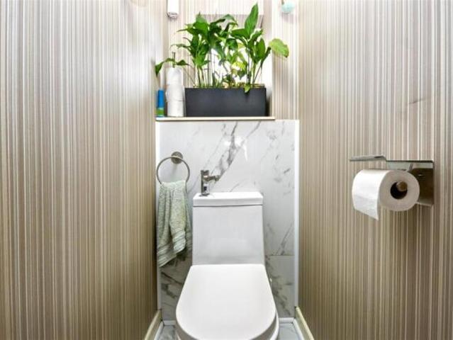 Flat for sale in Eastbourne, East Sussex