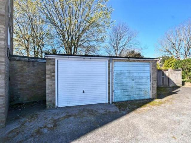 Flat for sale in Eastbourne, East Sussex