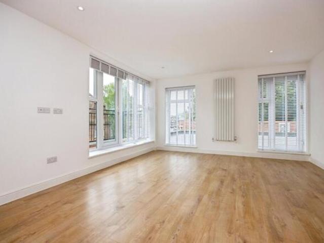 Flat for sale in Charlotteville, Westborough