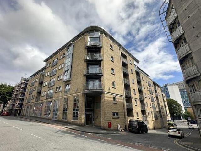 House for sale in Feckenham, City Of Bristol