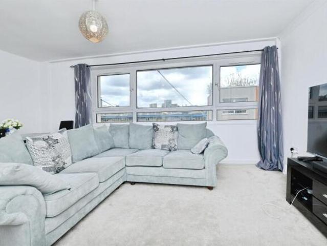 Flat for sale in Pennycomequick, Mount Wise