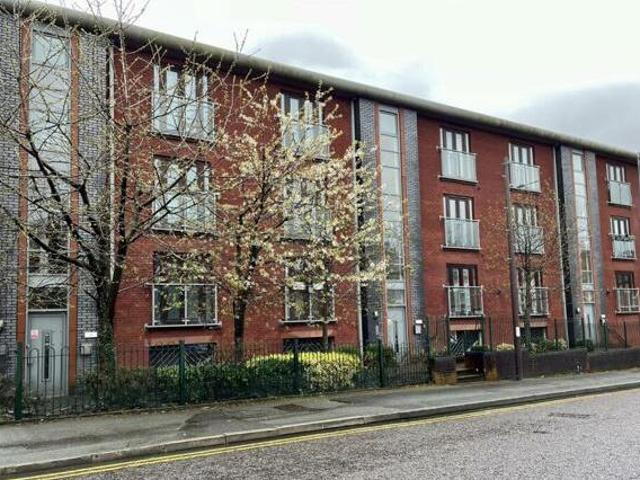 House for sale in Greenheys, Greater Manchester