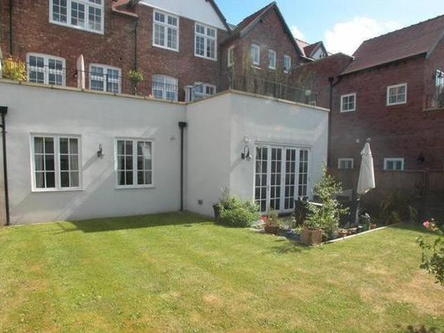 House for sale in City of London, Greater London