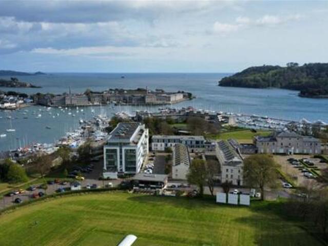 House for sale in Follaton, Strode