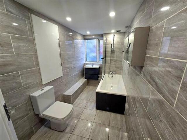 Flat for sale in Park Central, Birmingham