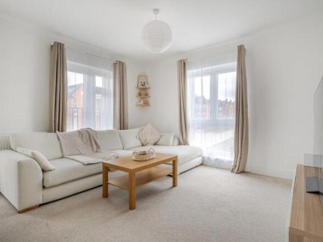 Flat for sale in Headbourne Worthy, Hampshire