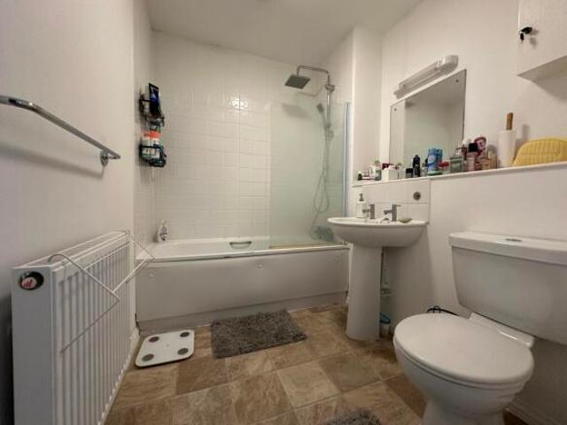 Flat for sale in Arbury, Cambridgeshire