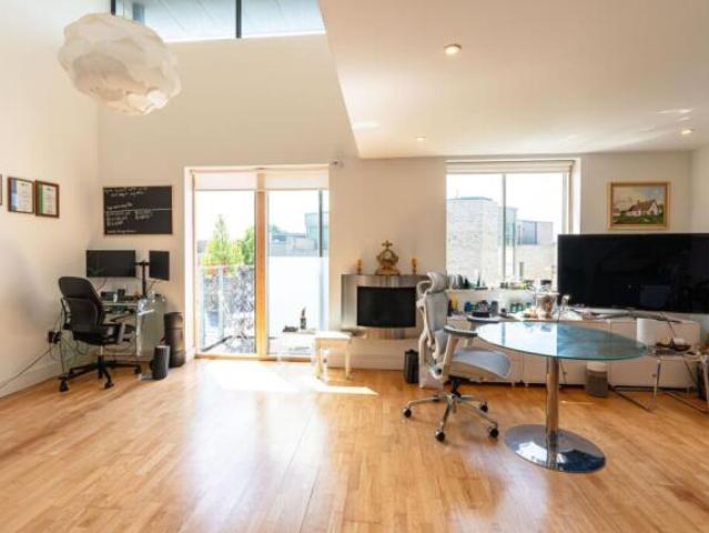 Flat for sale in The Slade, Oxfordshire