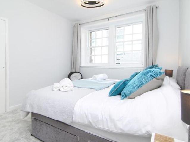Flat for sale in City of Edinburgh, Alba / Scotland