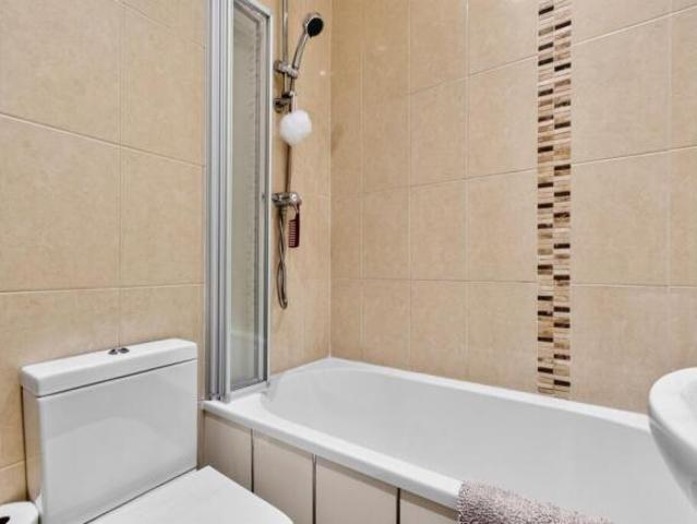 Flat for sale in Strathbungo, Glasgow