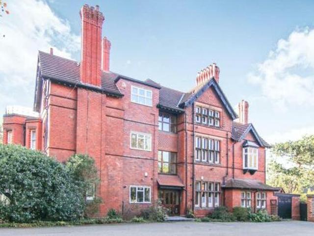 House for sale in Birkenhead, Liverpool City Region