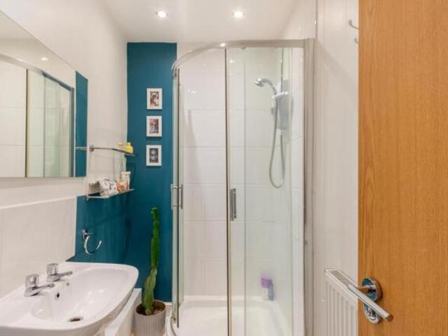 Flat for sale in Feckenham, City Of Bristol