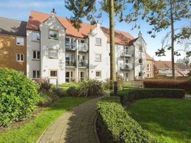 House for sale in Northampton, Northamptonshire