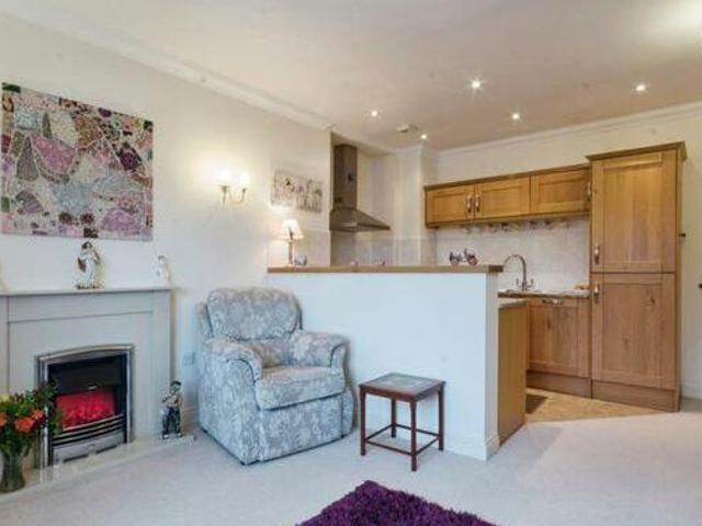 House for sale in Northampton, Northamptonshire