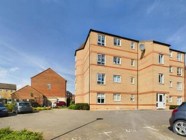 House for sale in Northampton, Northamptonshire