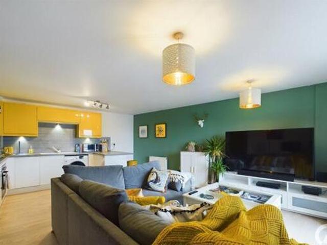 House for sale in Northampton, Northamptonshire