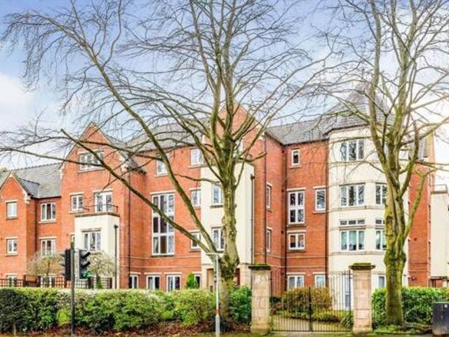 House for sale in Northampton, Northamptonshire