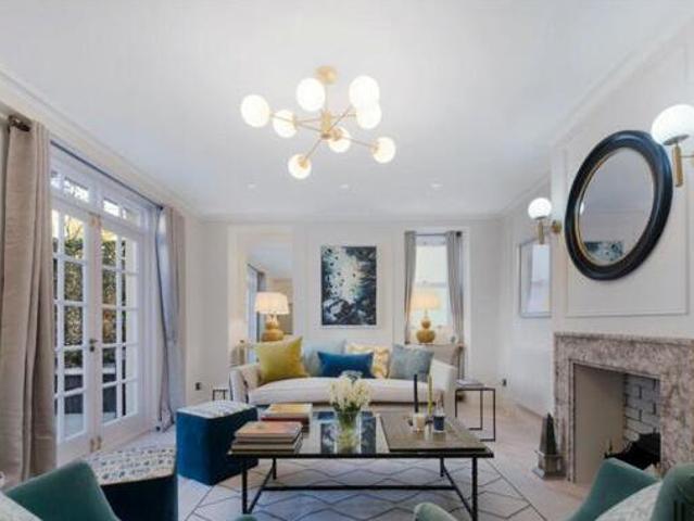 House for sale in City of London, Greater London