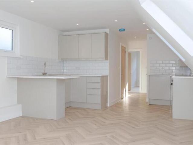 Flat for sale in West Worthing, Worthing