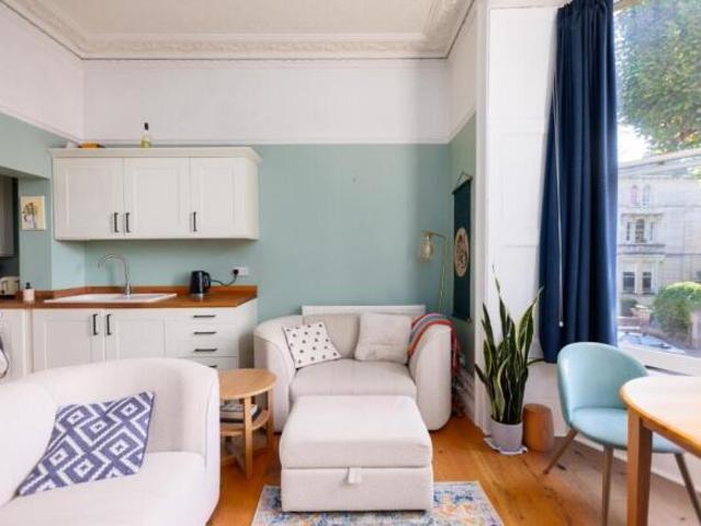 Flat for sale in Redland, Bristol