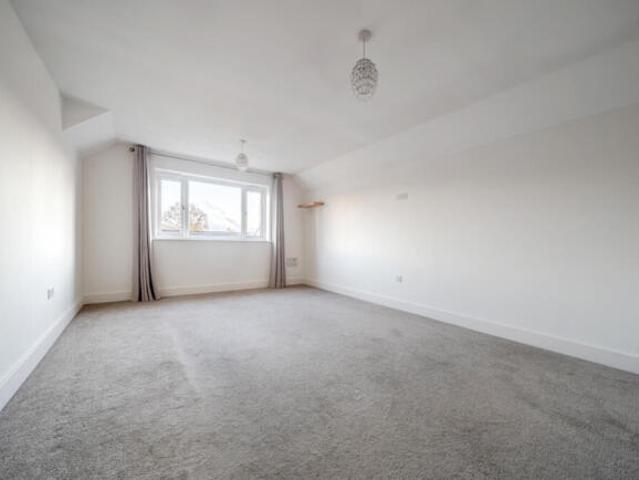 Flat for sale in Barton Stacey, Hampshire
