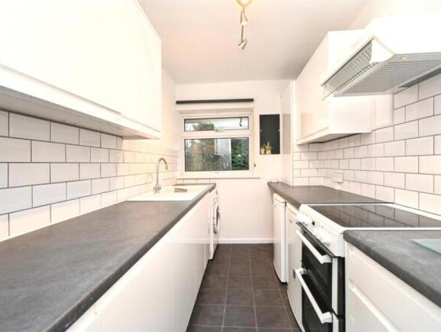 Flat for sale in Eastbourne, East Sussex