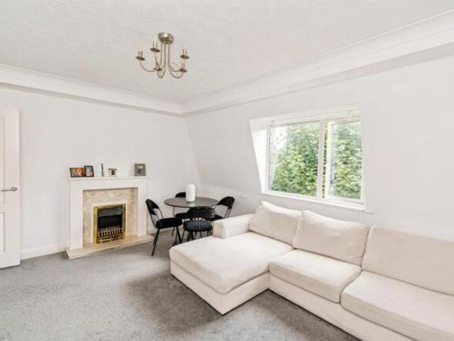 Flat for sale in Townhill Park, City Of Southampton