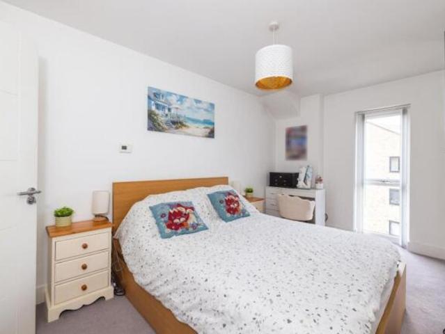 Flat for sale in Feckenham, City Of Bristol