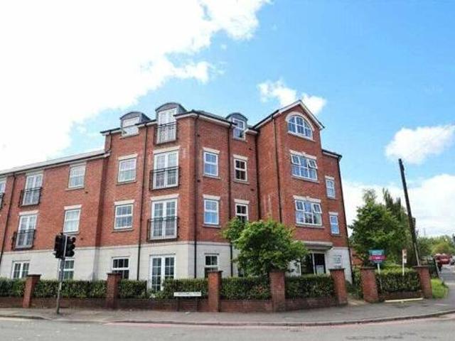 House for sale in Oldbury, West Midlands