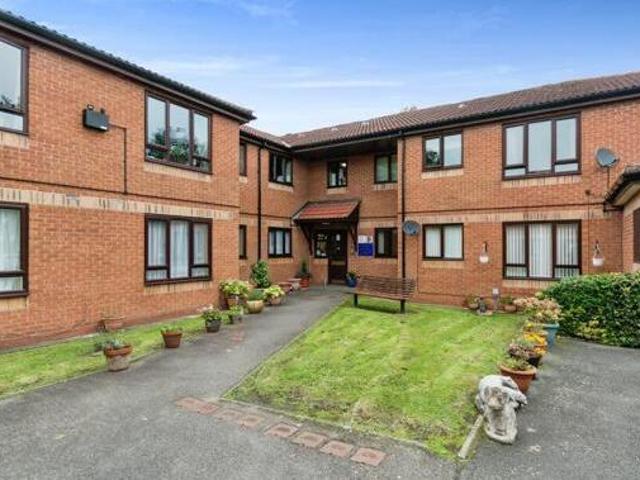 House for sale in Oldbury, West Midlands