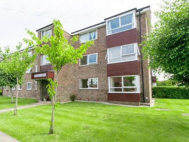 House for sale in Roby Mill, Lancashire