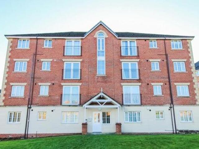 House for sale in Ossett, West Yorkshire