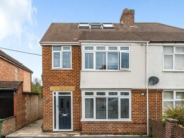House for sale in West Oxford, The Slade