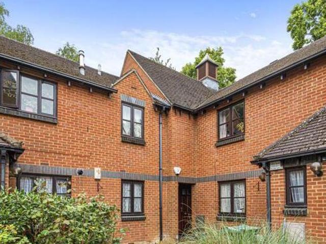 House for sale in The Slade, Oxfordshire