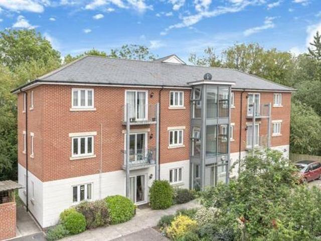 House for sale in The Slade, Oxfordshire