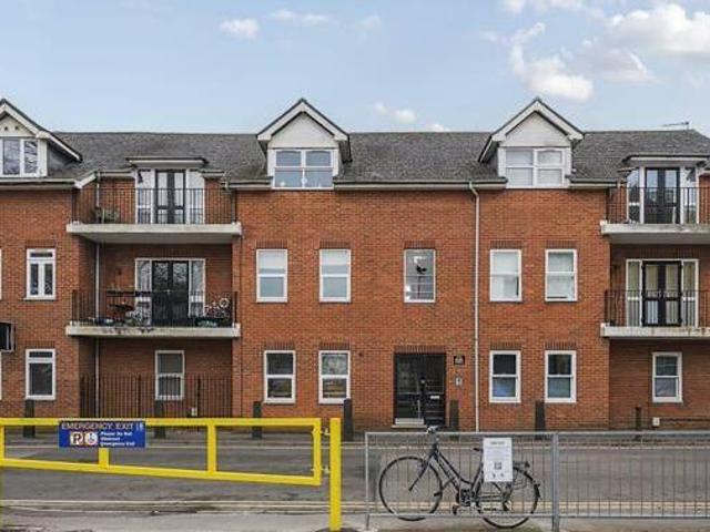 House for sale in The Slade, Oxfordshire