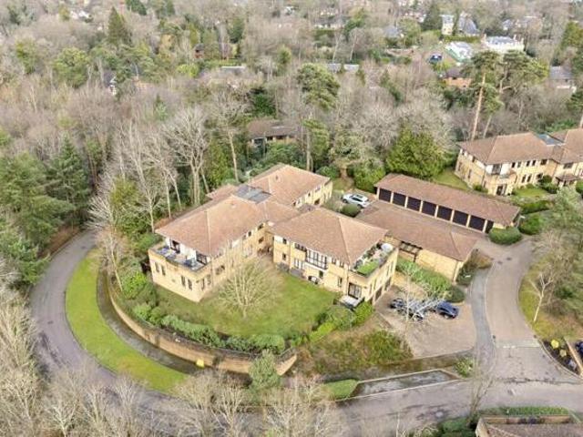 House for sale in Surrey, England