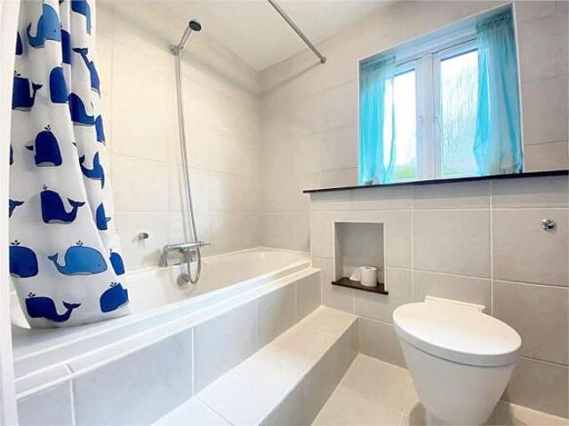 Flat for sale in Uxbridge, Greater London