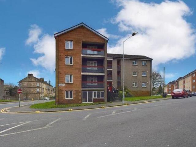House for sale in Castlehead, Glenburn