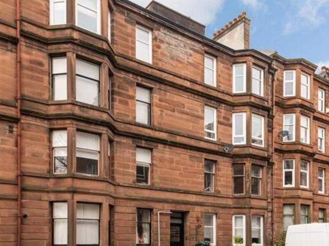 House for sale in Castlehead, Glenburn