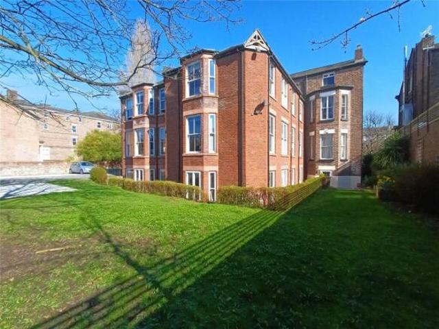 Flat for sale in Calderstones