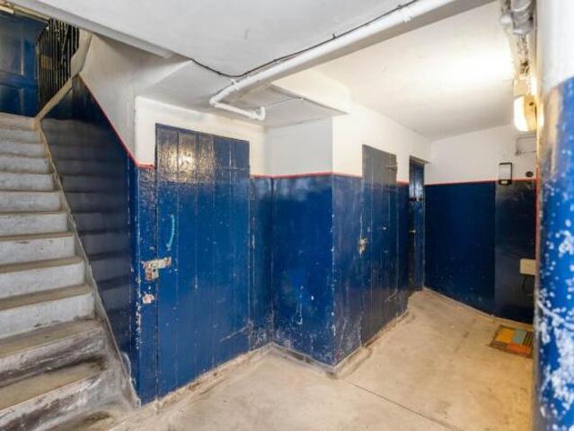 Flat for sale in Craigmillar, Scotland