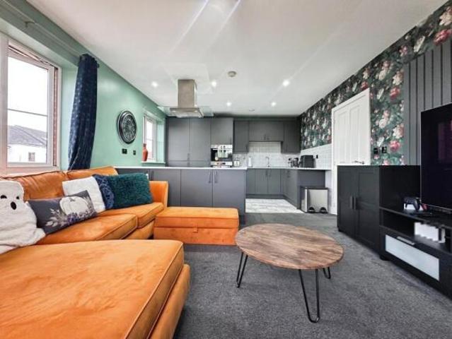 Flat for sale in Rooksdown, Basingstoke and Deane