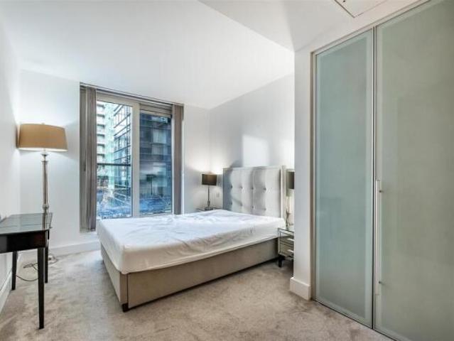 Flat for sale in Cat Hill