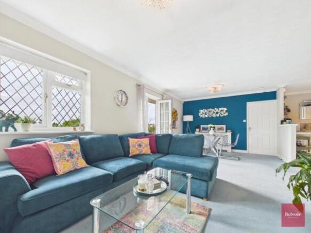 Flat for sale in Brynmill, Swansea