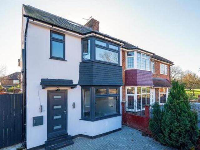 House for sale in Hertfordshire