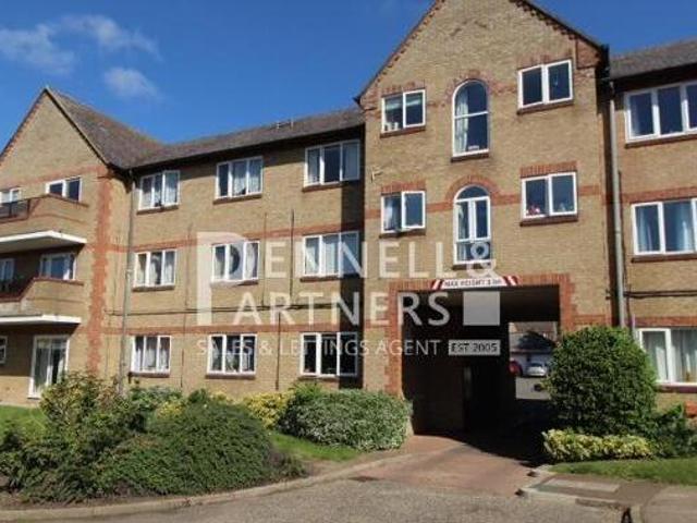 House for sale in Hampton Green, Cambridgeshire