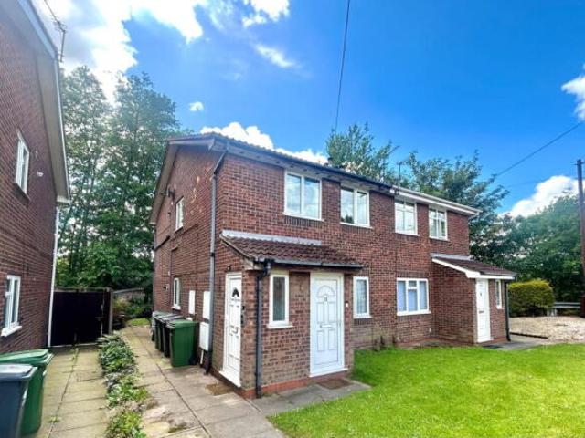 Flat for sale in Loxdale, Bilston