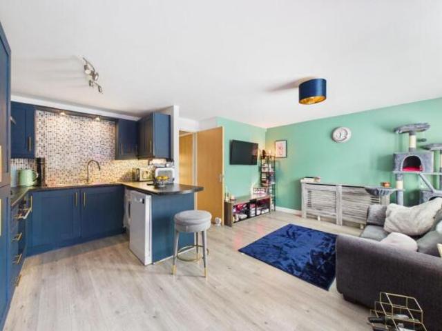 Flat for sale in Golden Valley, Gloucestershire